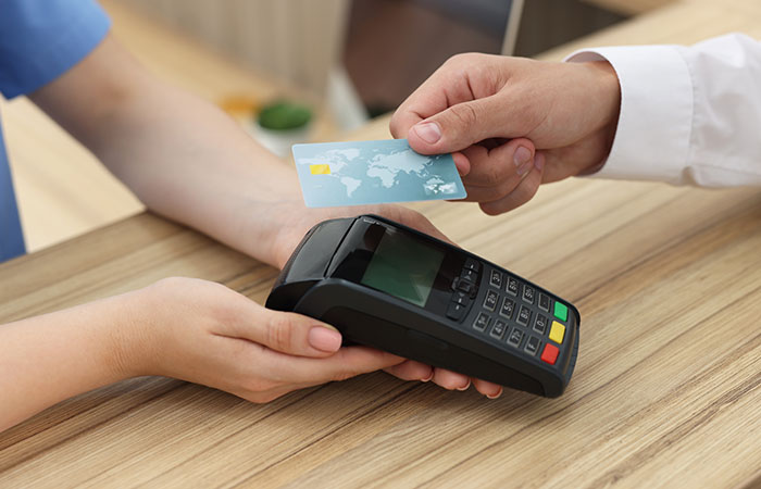  html    head  title 500 Internal Server Error  title   head    body    center  h1 500 Internal Server Error  h1   center    hr  center nginx 1.29.3  center     body     html 